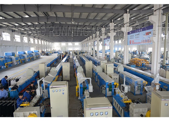 qualité  Multifunctional Rubber Auto Parts Hose Production Line Epdm Rubber Extruding Vulcanizing usine